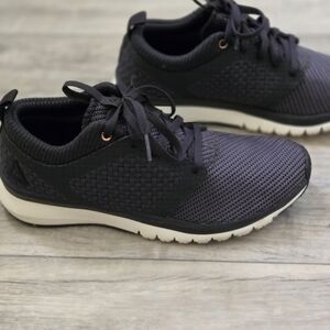 Reebok Print Athlux Weave Sneaker Shoes For Women Size 8. Only Worn Once!